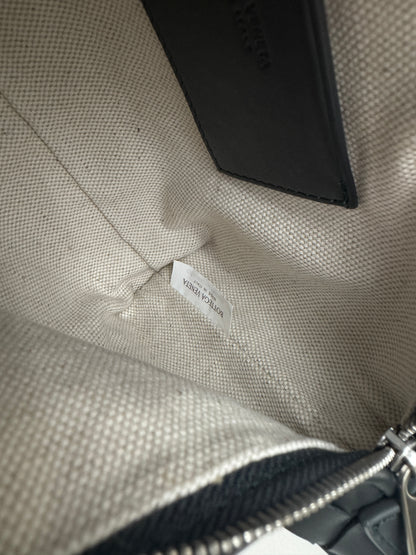 BV Traveller Pouch 灰綠色