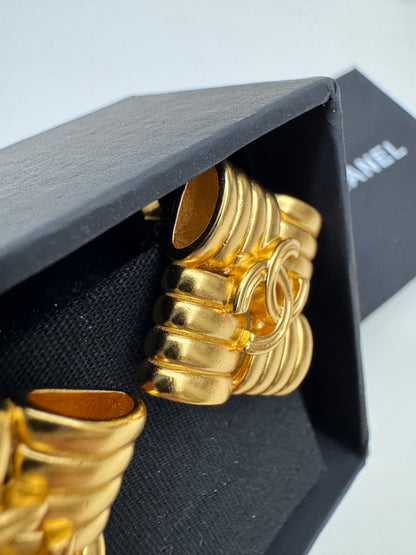 CHANEL Vintage 97P 千層酥耳夾