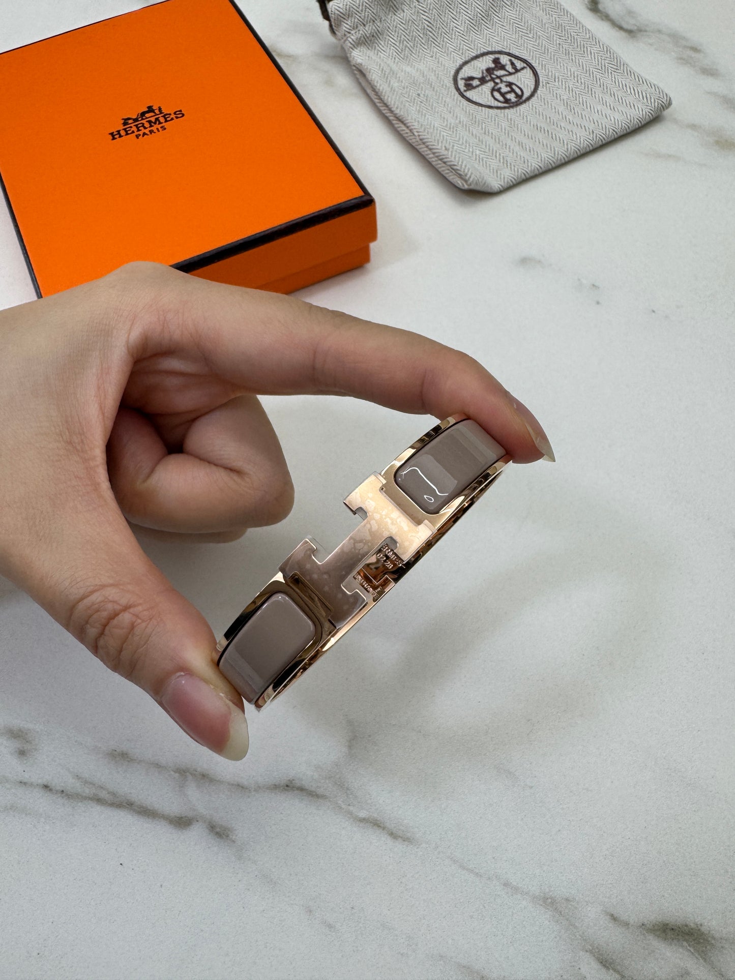 HERMES Clic H Bracelet 奶茶灰玫瑰金扣 Marron Glace Rose Gold