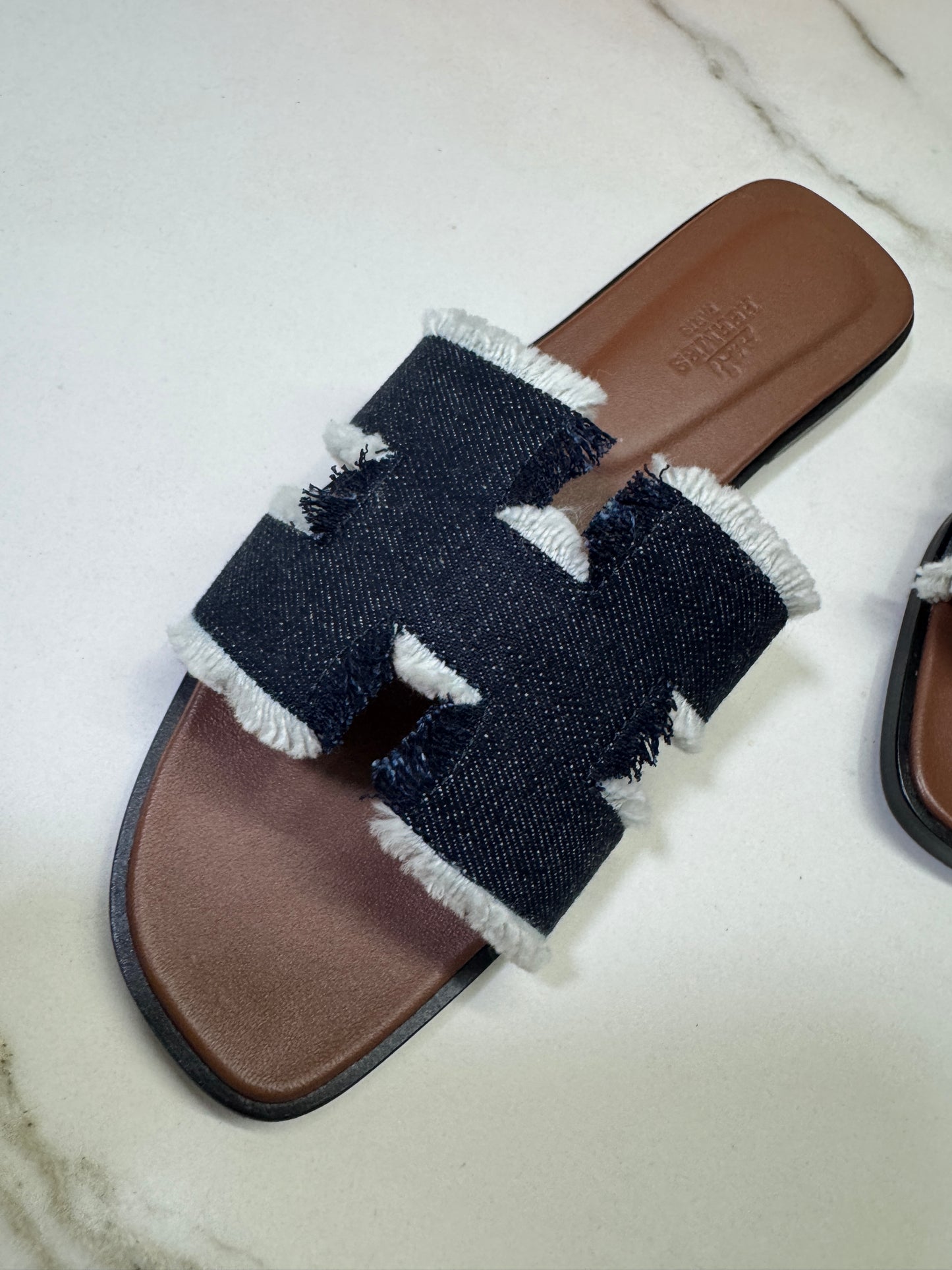 HERMES Oran 深藍牛仔拖鞋