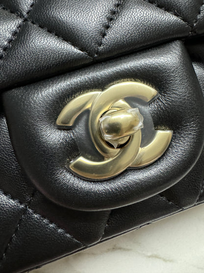 CHANEL CF20 羊皮 黑色淡金扣