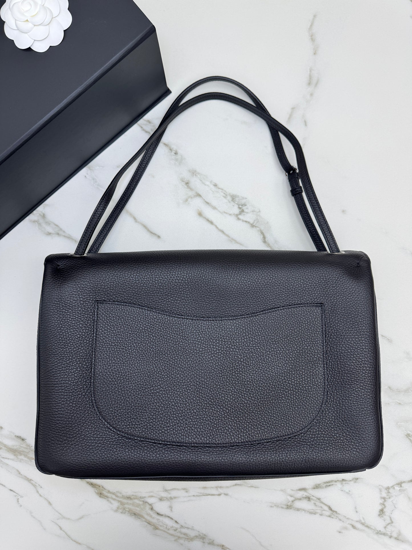 CHANEL Maxi Flap 大號38cm 黑銀