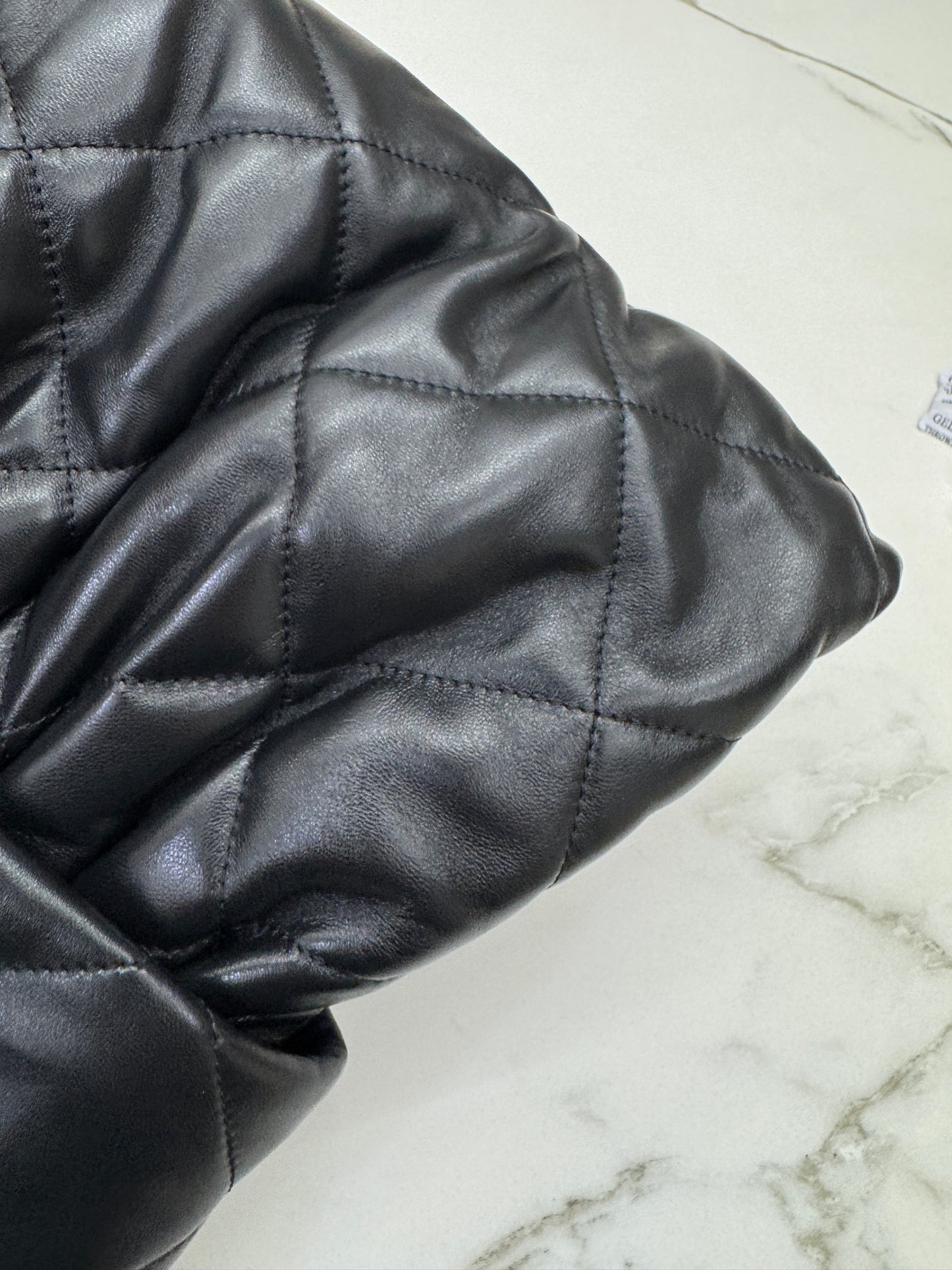 CHANEL 25K 蝴蝶包 綿羊皮 Medium