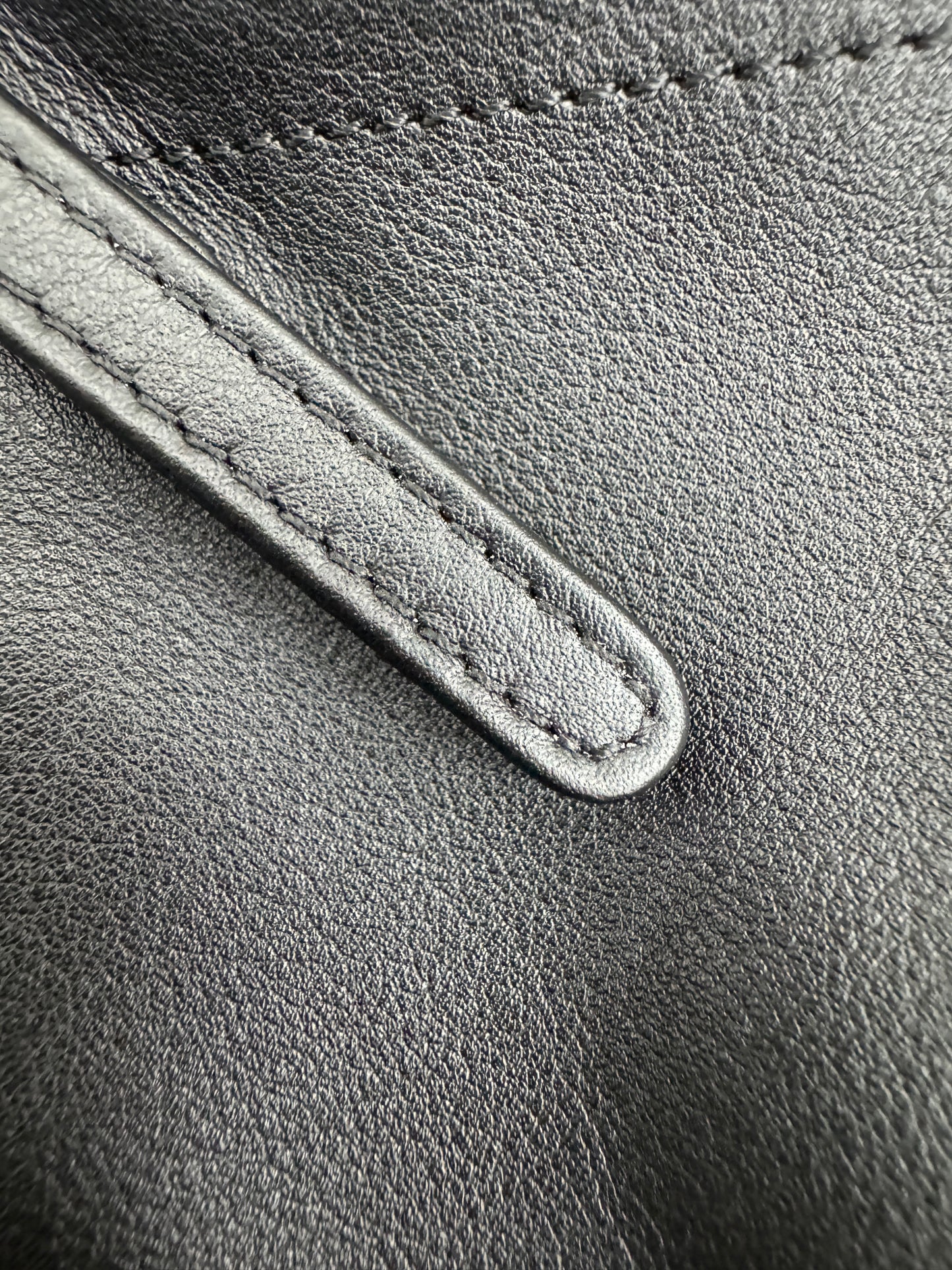 CHANEL 25S Shopping Bag Small