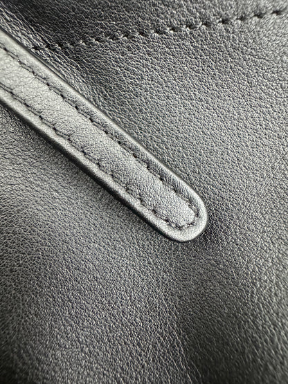 CHANEL 25S Shopping Bag Small