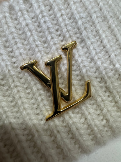 LV 狐狸毛球冷帽 奶茶色