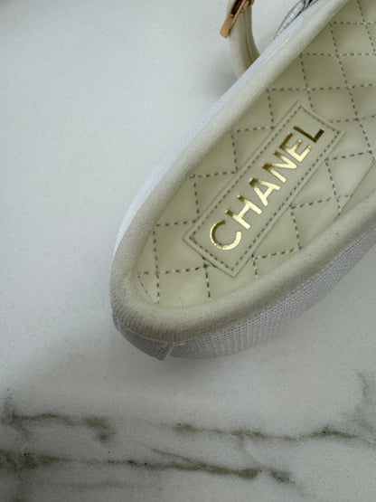 CHANEL 24S Mary Jane 芭蕾舞鞋 白色娟布