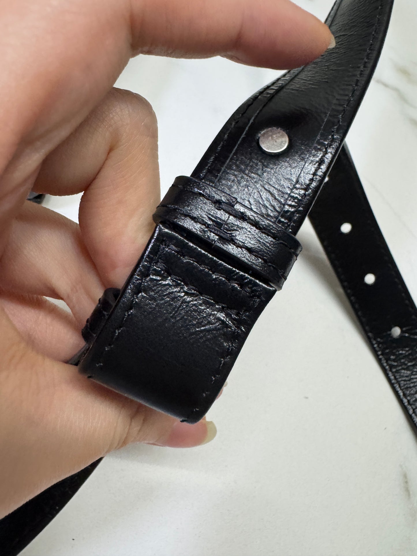 BV 8格油臘皮腰包