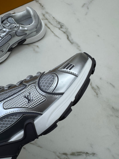 LV Olympia Sneaker 銀色運動鞋