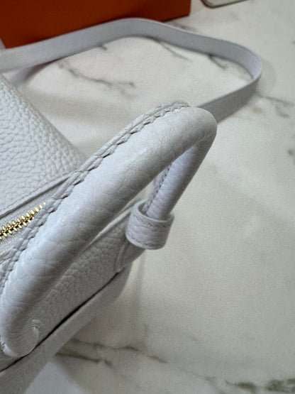HERMES Mini Lindy II 純白色TC 金扣 GHW
