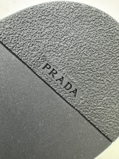 PRADA 光面皮革Loafers