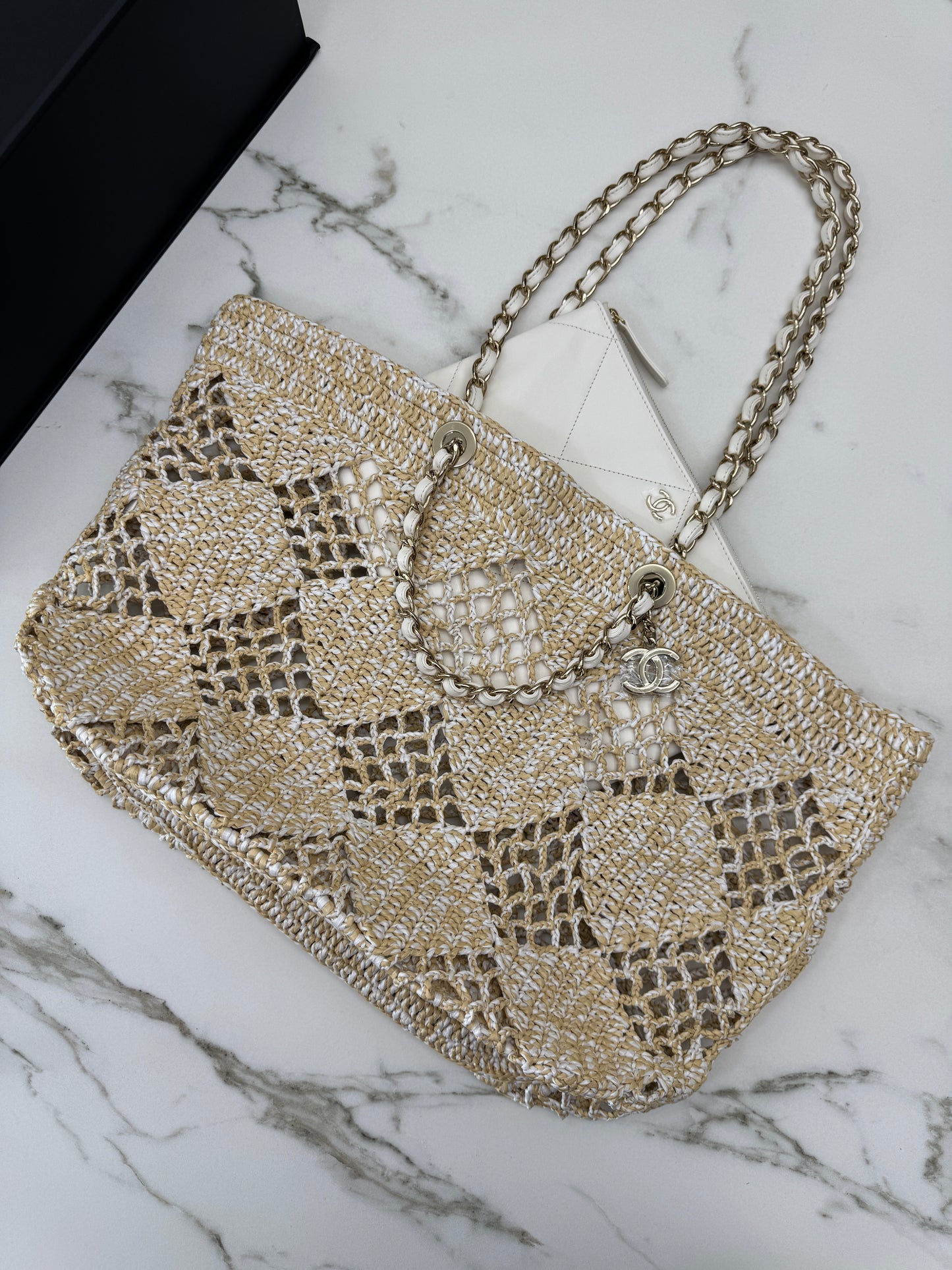 CHANEL 24M Coco Beach 草編沙灘包 Large