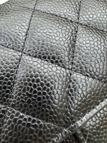 CHANEL CF23 黑金牛 CF Small