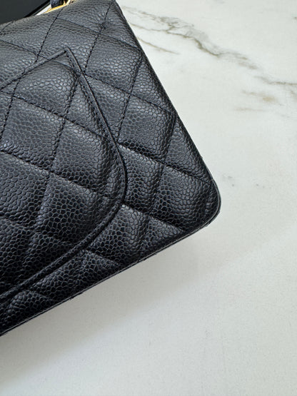 CHANEL CF23 黑金牛 CF Small