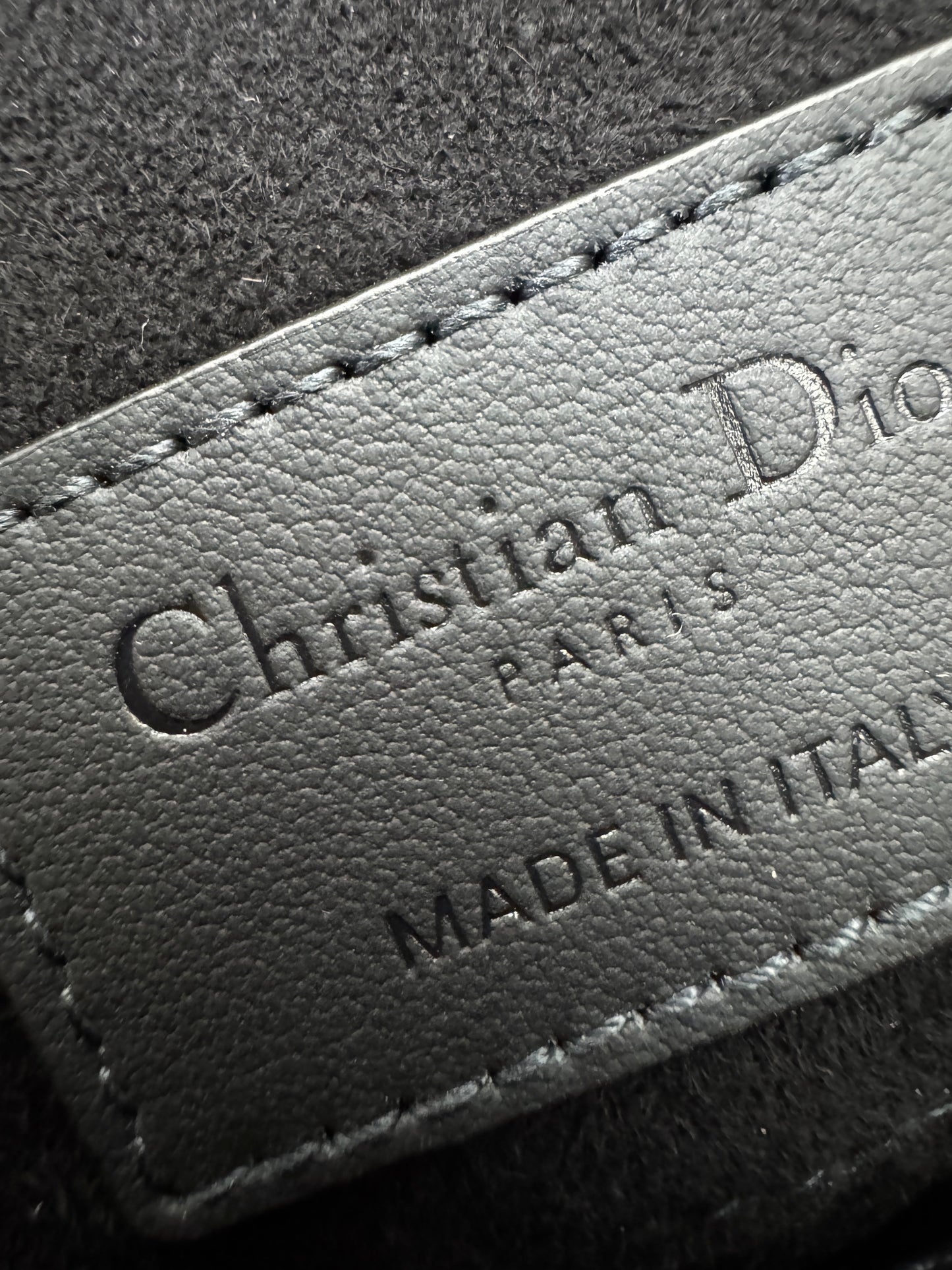 DIOR D-joy Small Matte Black