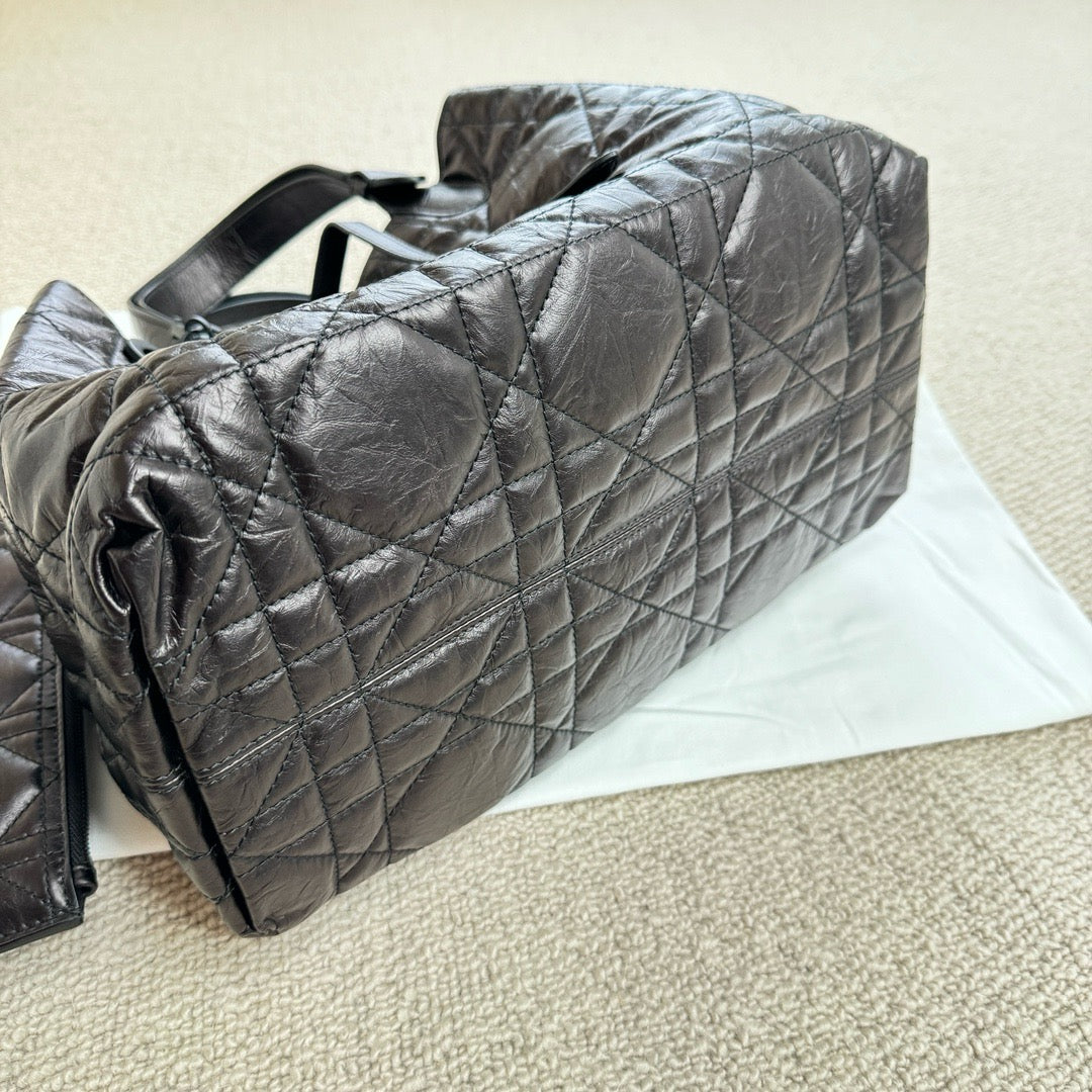 DIOR Toujours 皺褶牛皮 磨砂黑