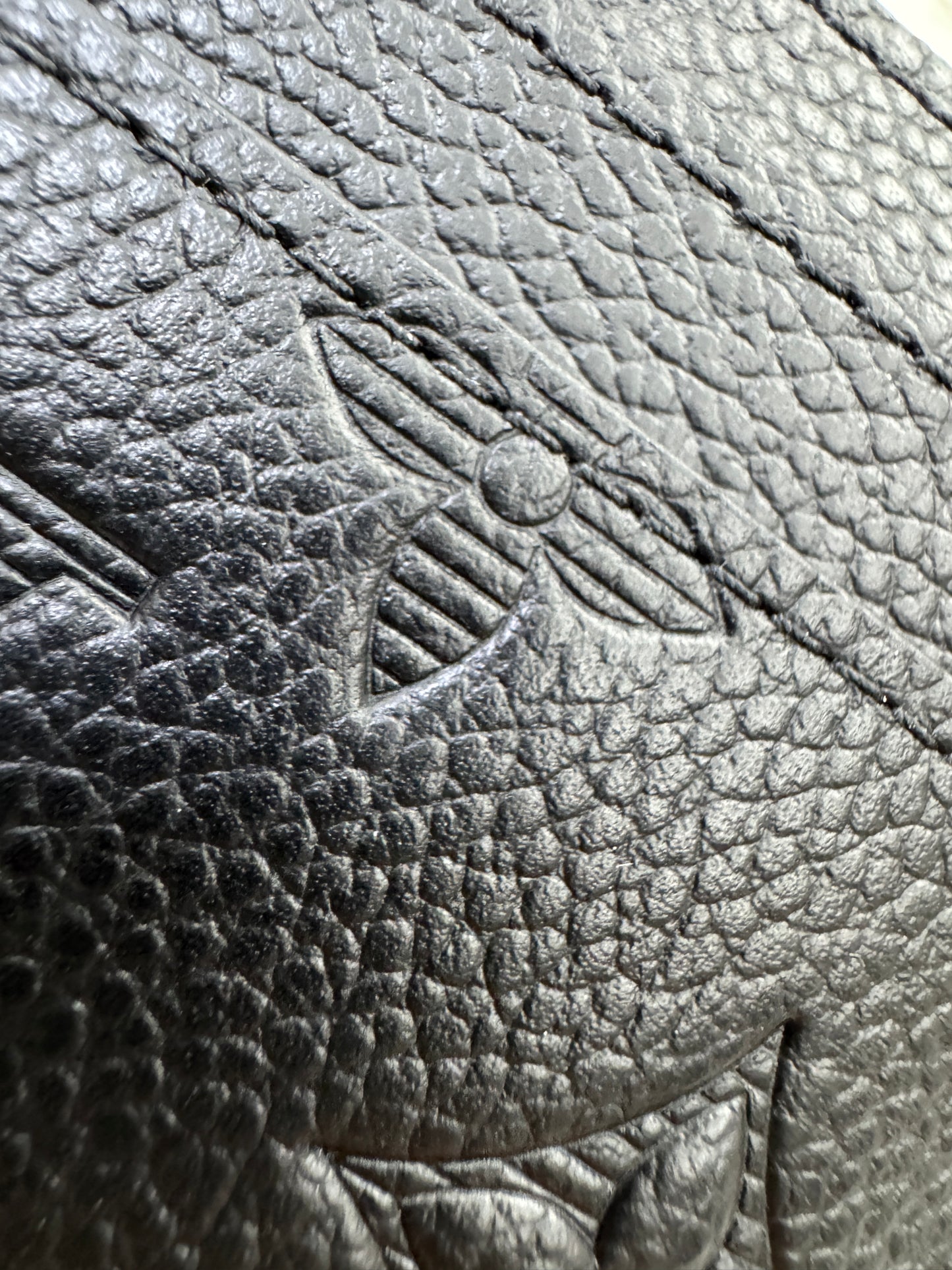 LV Porte-Cartes Double Carldhoder