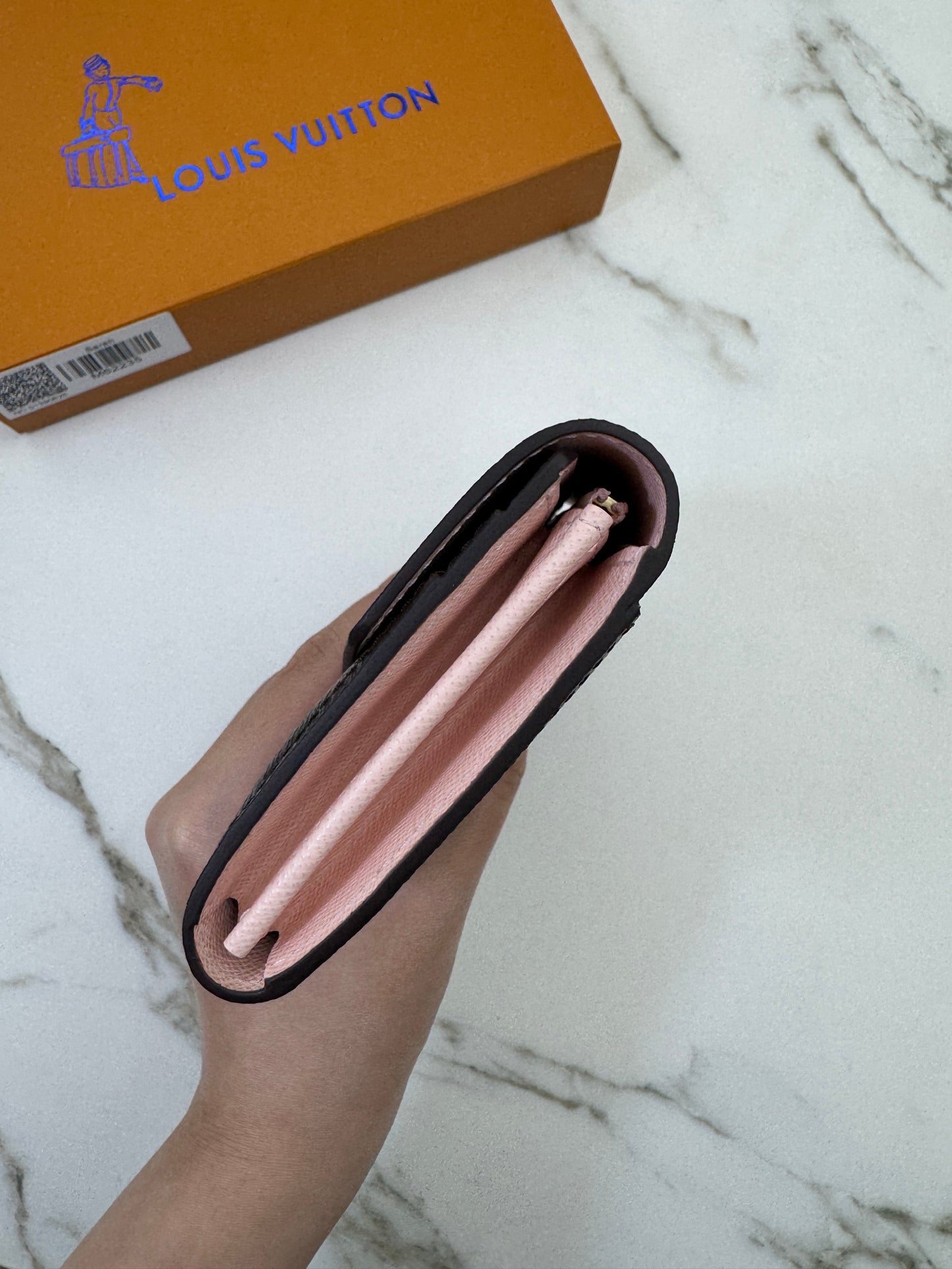 LV Sarah Wallet Rose Ballerine