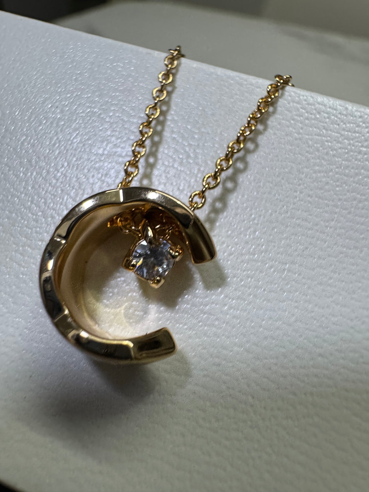 CHANEL Coco Crush 月亮項鏈 金色