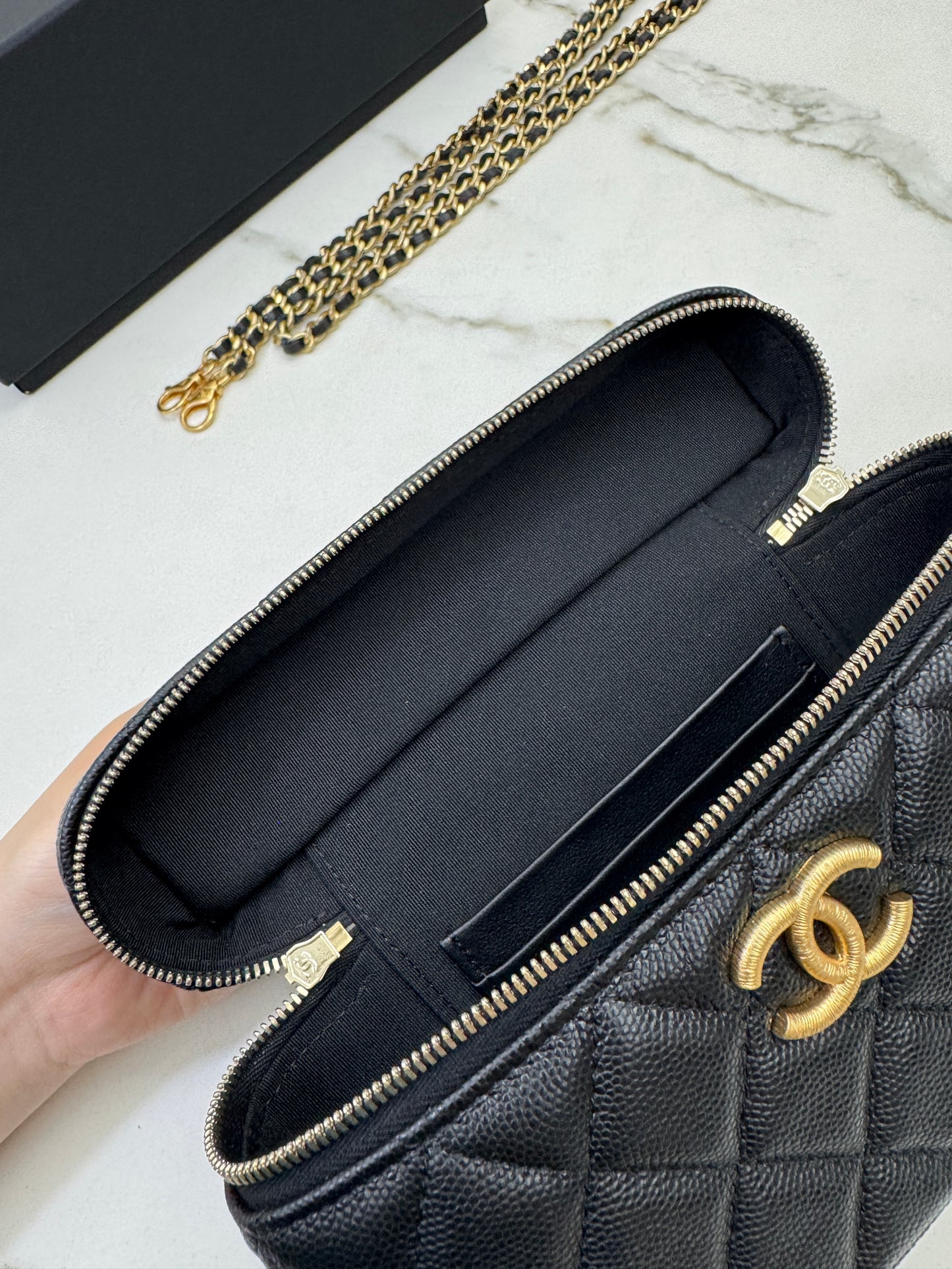 CHANEL 25P 拉絲金扣 LP盒子包