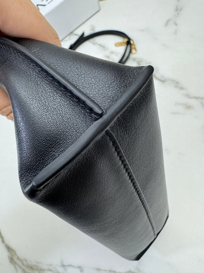 LOEWE Flamenco Mini Black