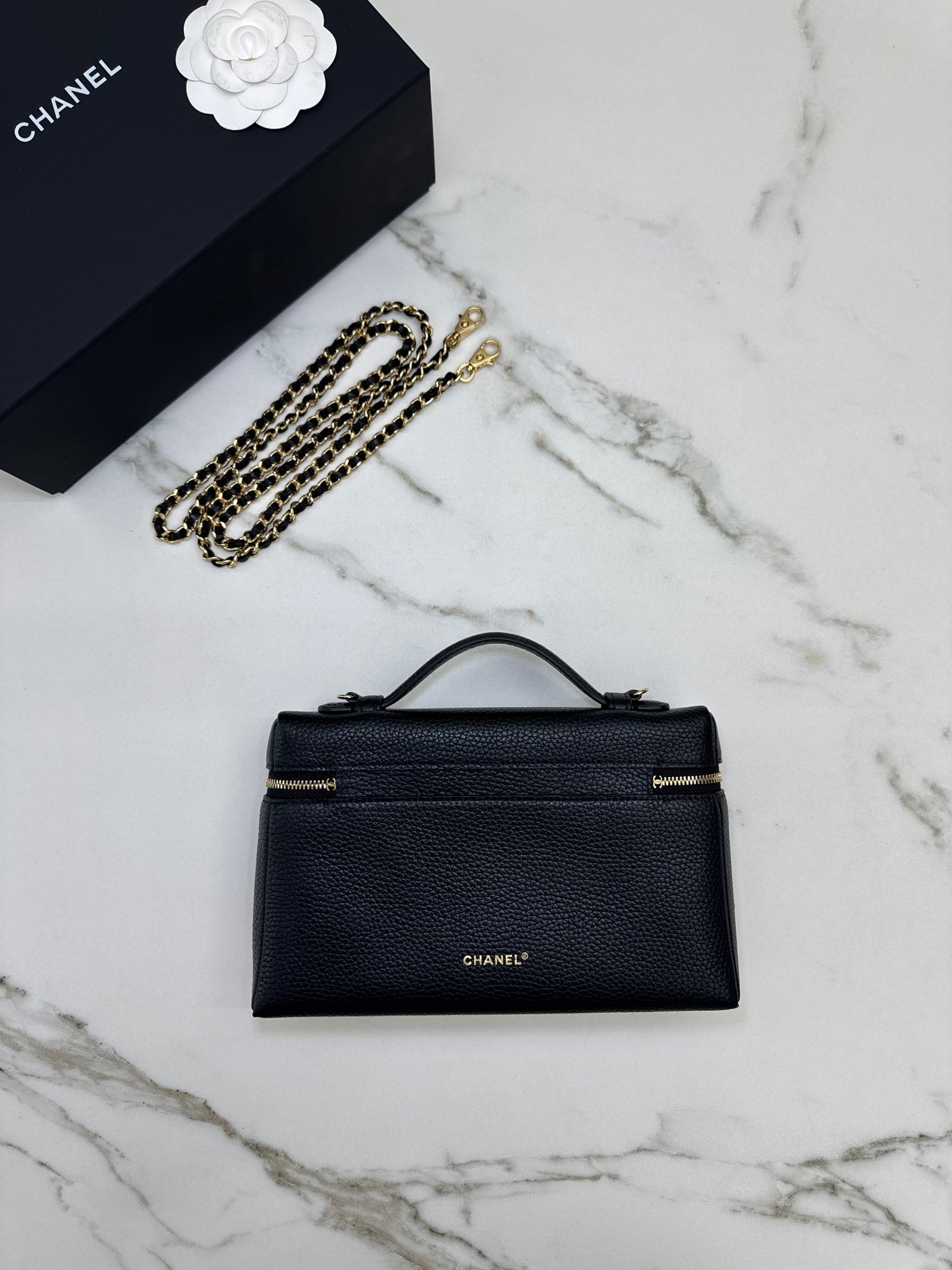 CHANEL 26A 荔枝紋LP盒子包 中號23cm