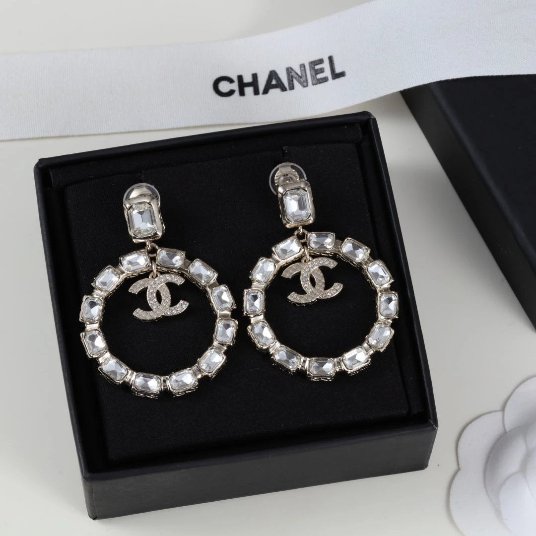 CHANEL 耳夾款