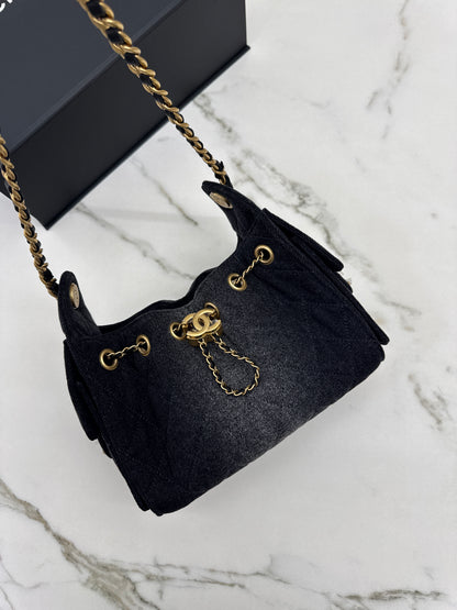 CHANEL Mini 25 Bag 黑牛仔26C