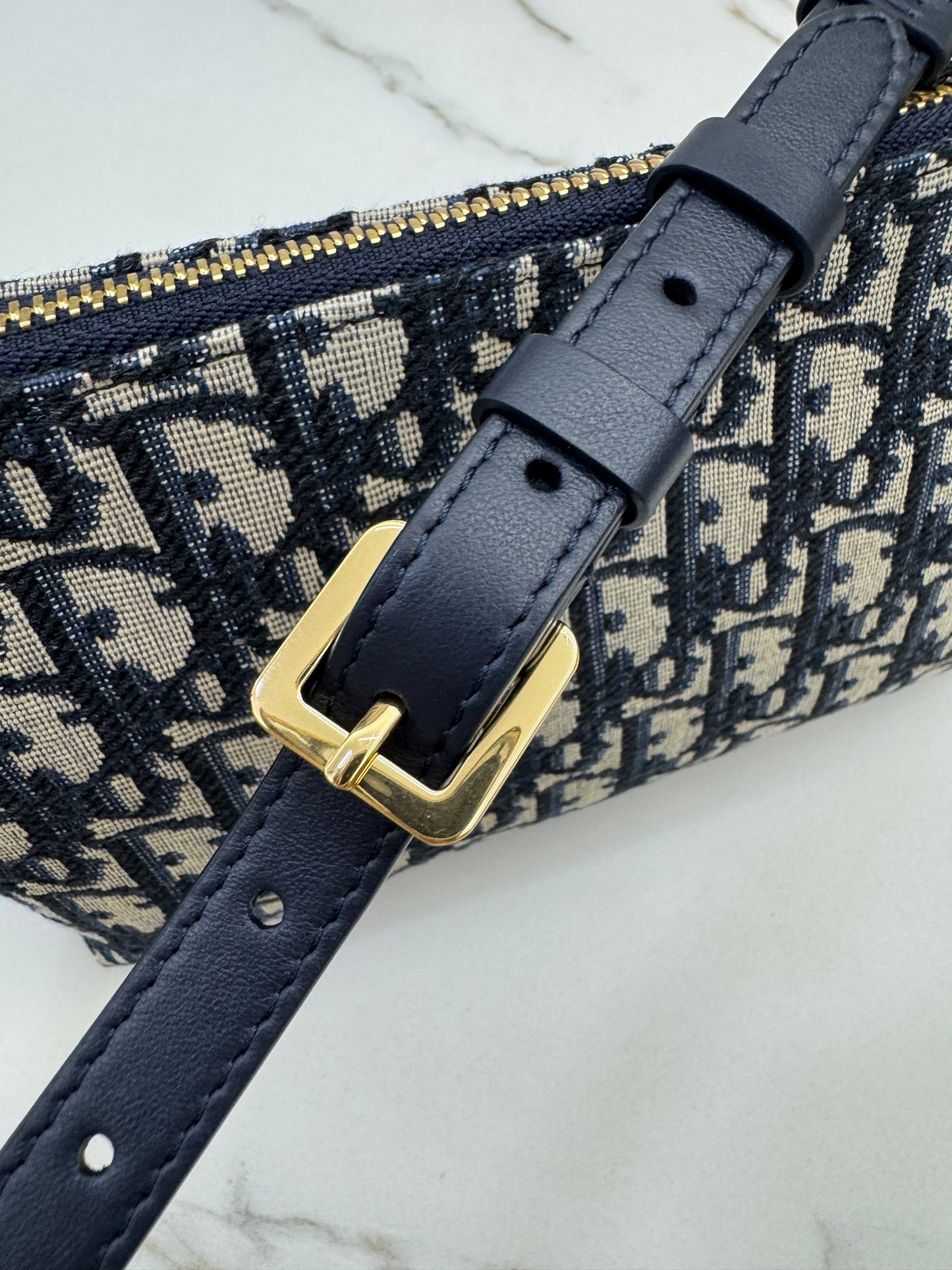 DIOR Diorstar Hobo 半月飯盒包