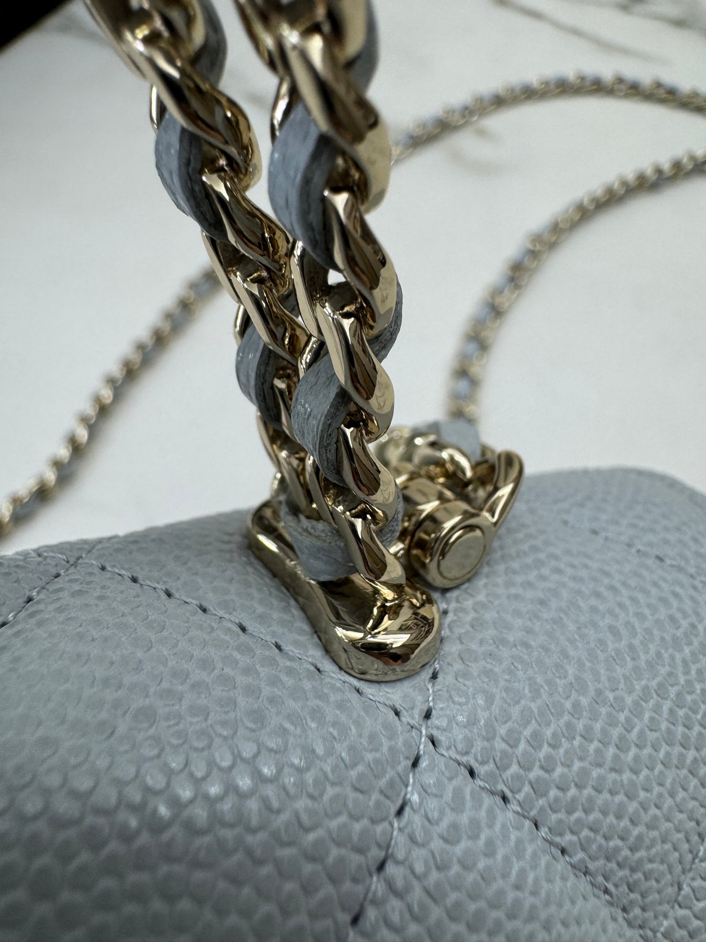 CHANEL 25S Kelly 手機包 Baby Blue