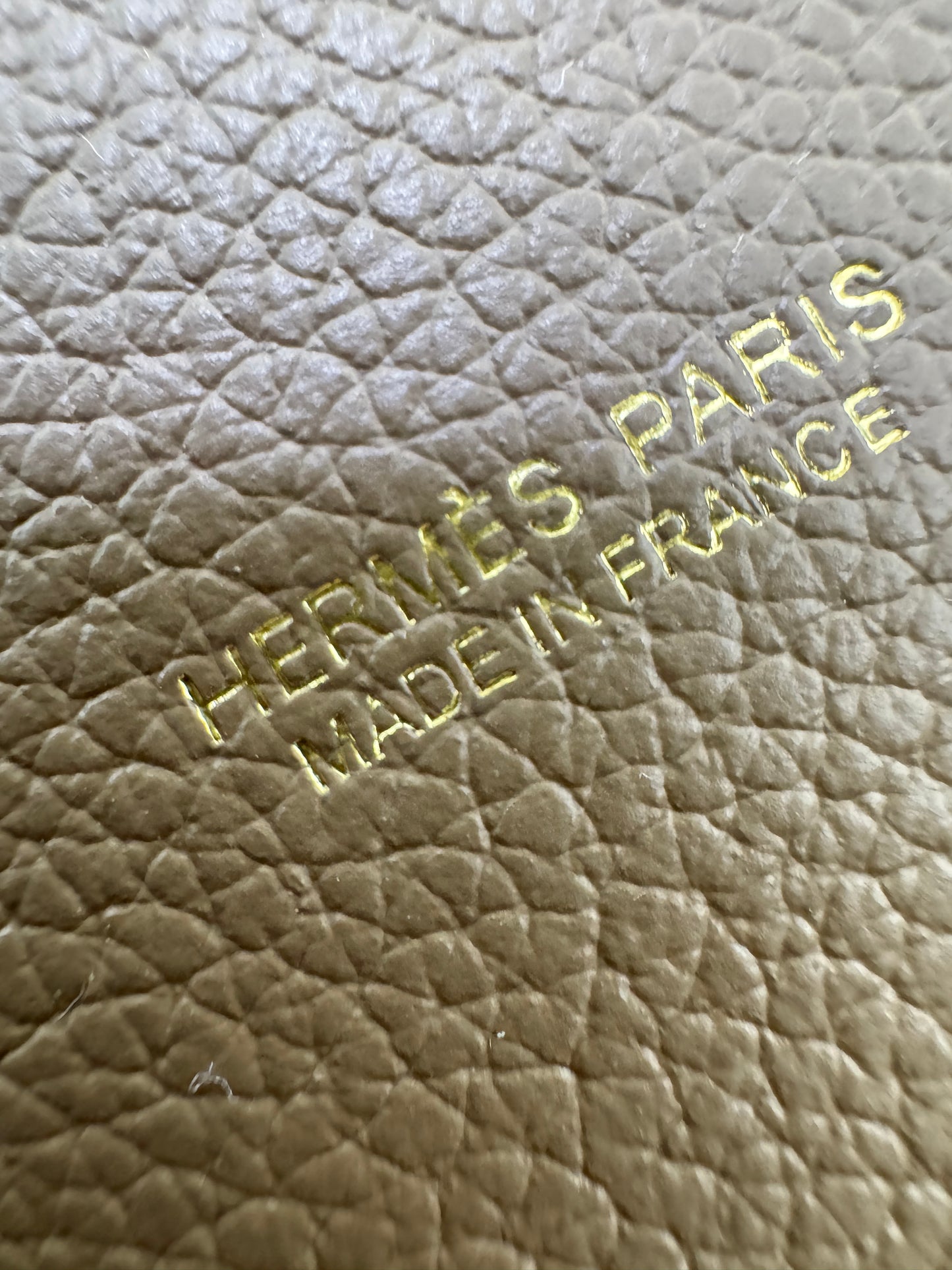 HERMES Kelly Danse 馬爾法米金扣 Evercolor 8Q GHW
