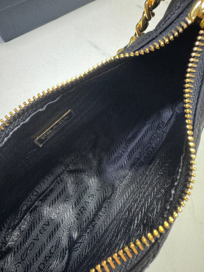 PRADA Re-Nylon 菱格紋Hobo