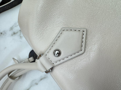 LV Speedy Cargo Vibe 白色油臘皮