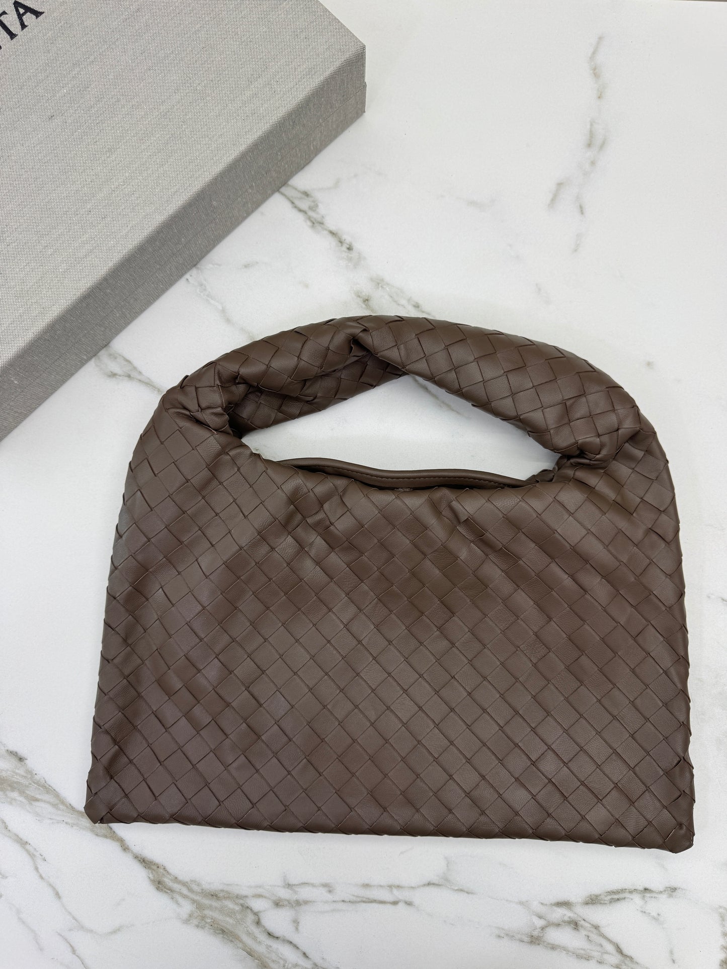 BV Hop Small Pinecone