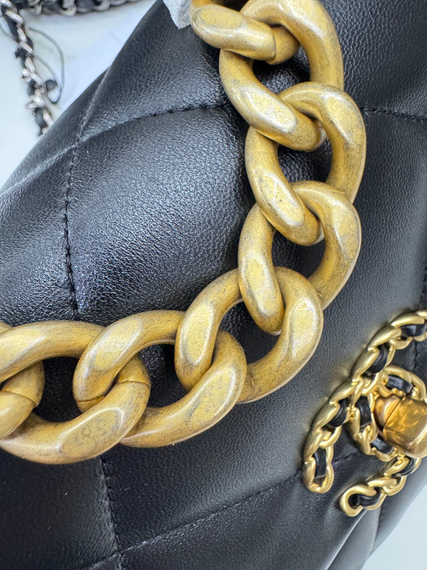 CHANEL 19Bag 黑金 Small