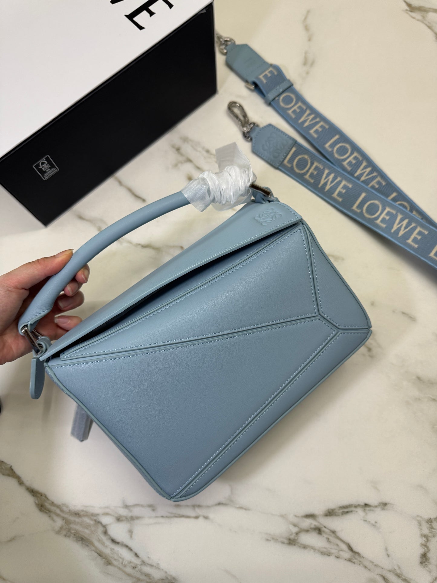 LOEWE Puzzle Small 天藍色