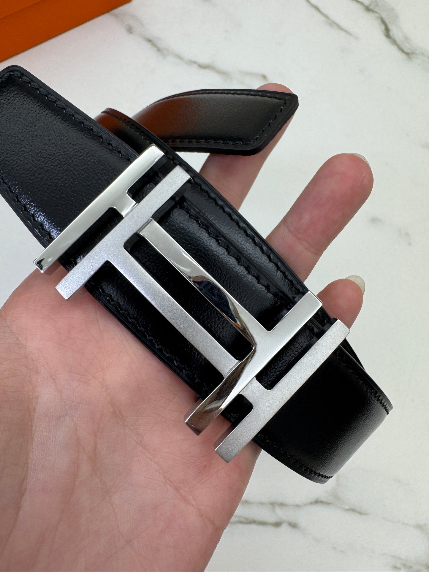 HERMES H au Carre 32mm 雙面皮帶 黑色拼烏木色