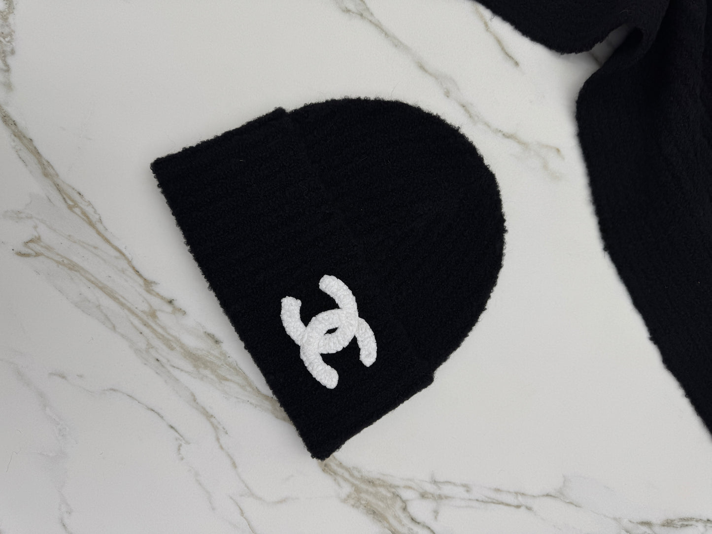 CHANEL Beanie & Scarf 糯米條針織冷帽 圍巾