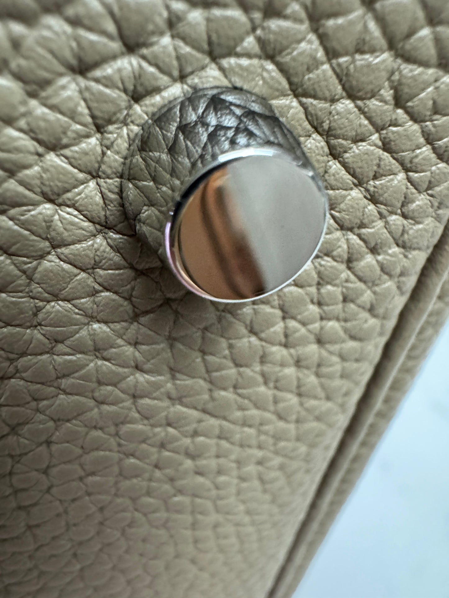 HERMES Lindy26 馬爾法米 銀扣 TC