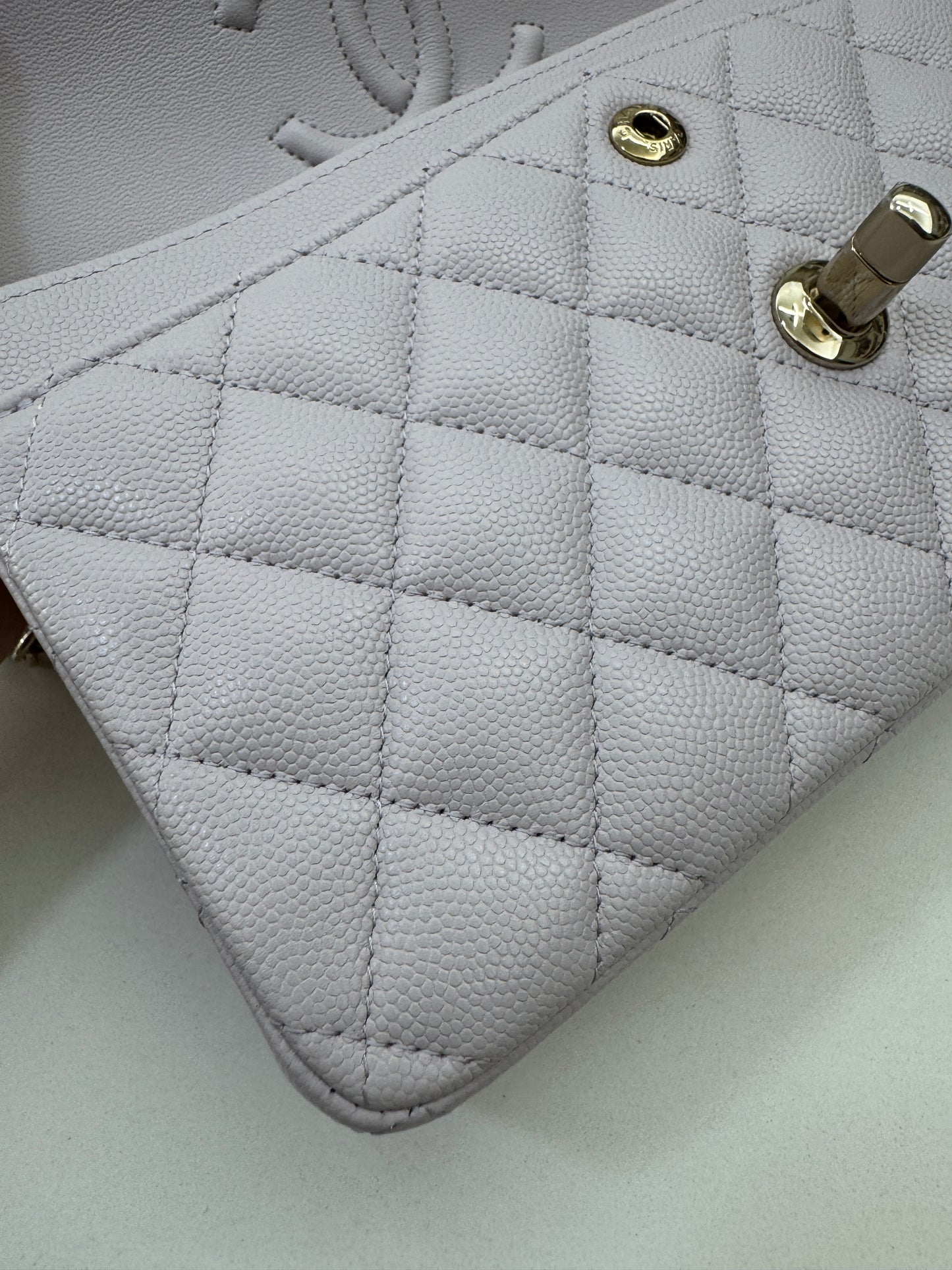 CHANEL 21S 淺粉紫 Classic Flap Small CF23 Liliac