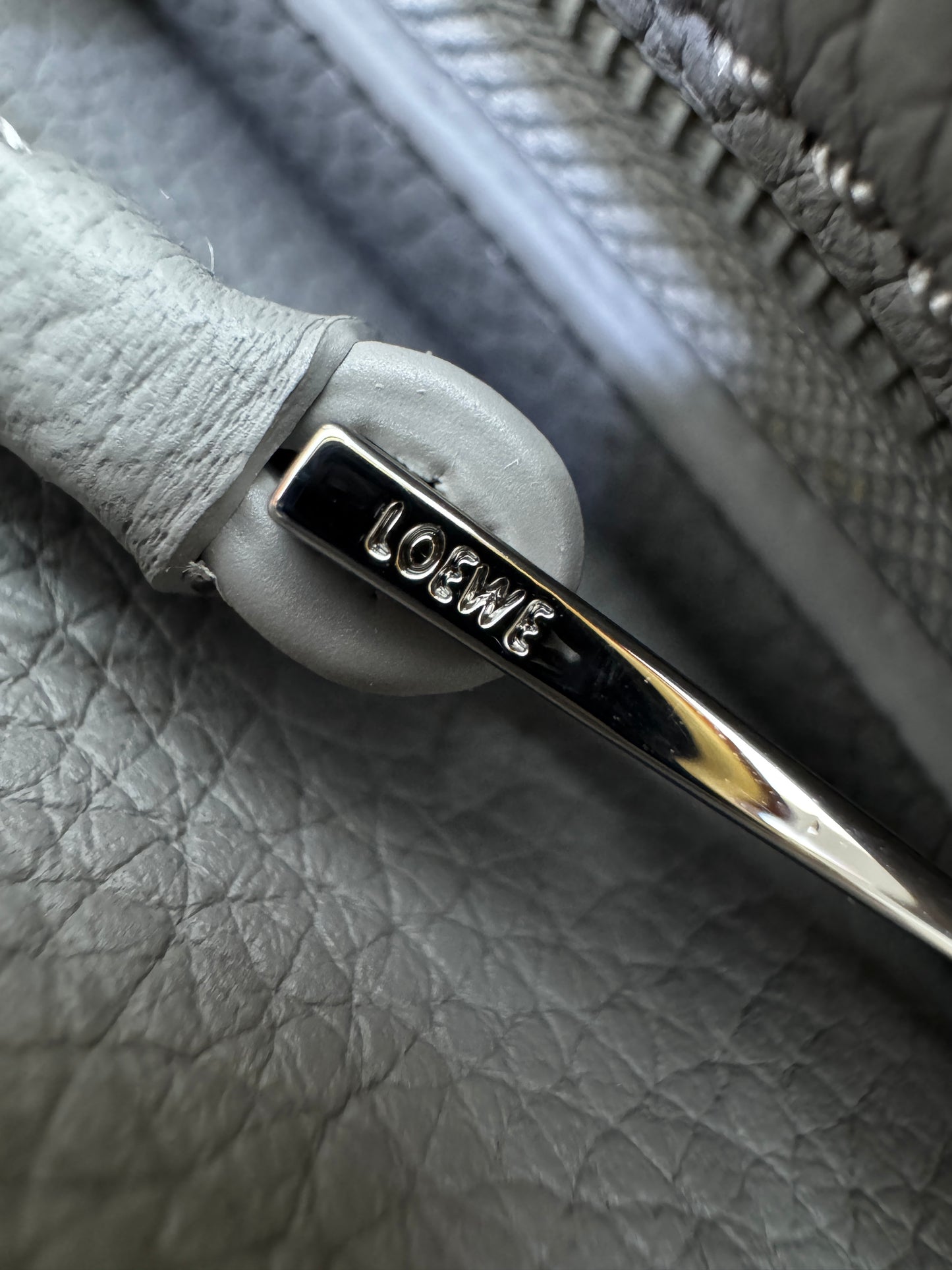 LOEWE Mini Puzzle 珍珠灰