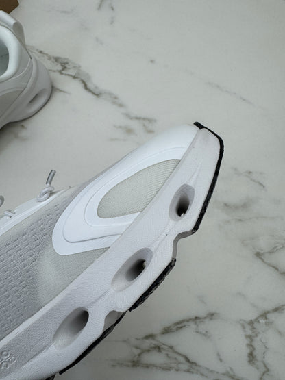 LOEWE X ON 8.0 Sneaker 白色