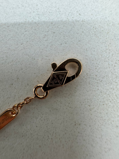 VCA Sweet Alhambra Bracelet 紅玉髓