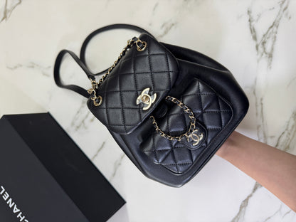 CHANEL Duma 胎牛皮 黑色 Small