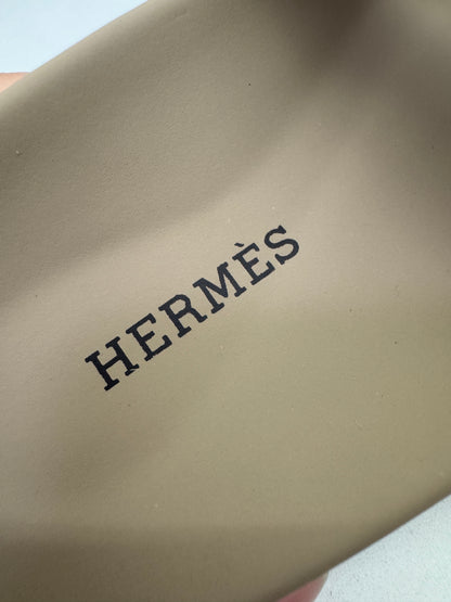 HERMES Chypre 二舅拖 亞麻米麂皮