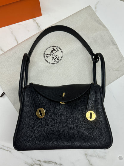 HERMES Lindy26 黑色金扣 TC