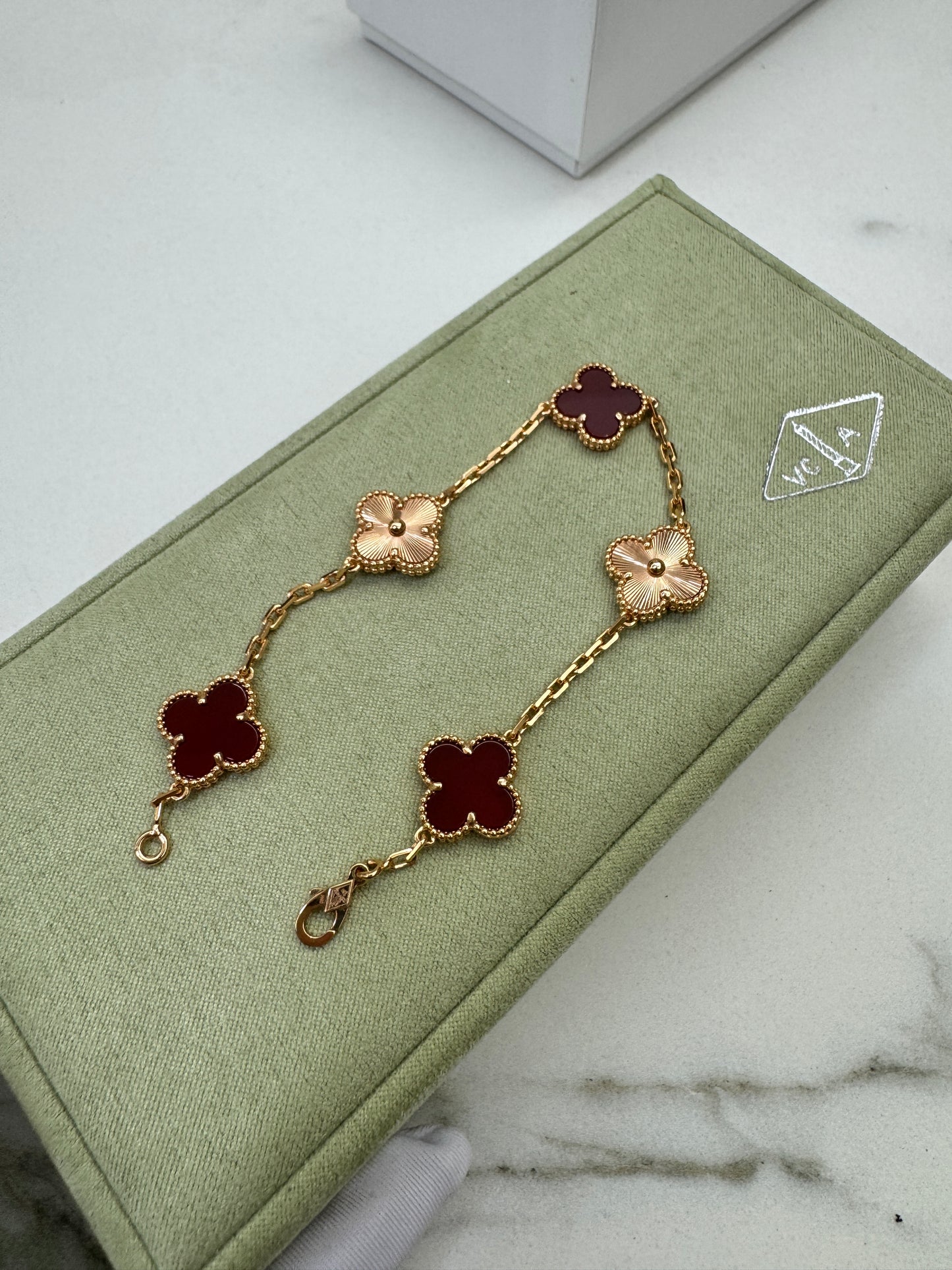 VCA Vintage Alhambra Bracelet 紅玉髓玫瑰金鐳射