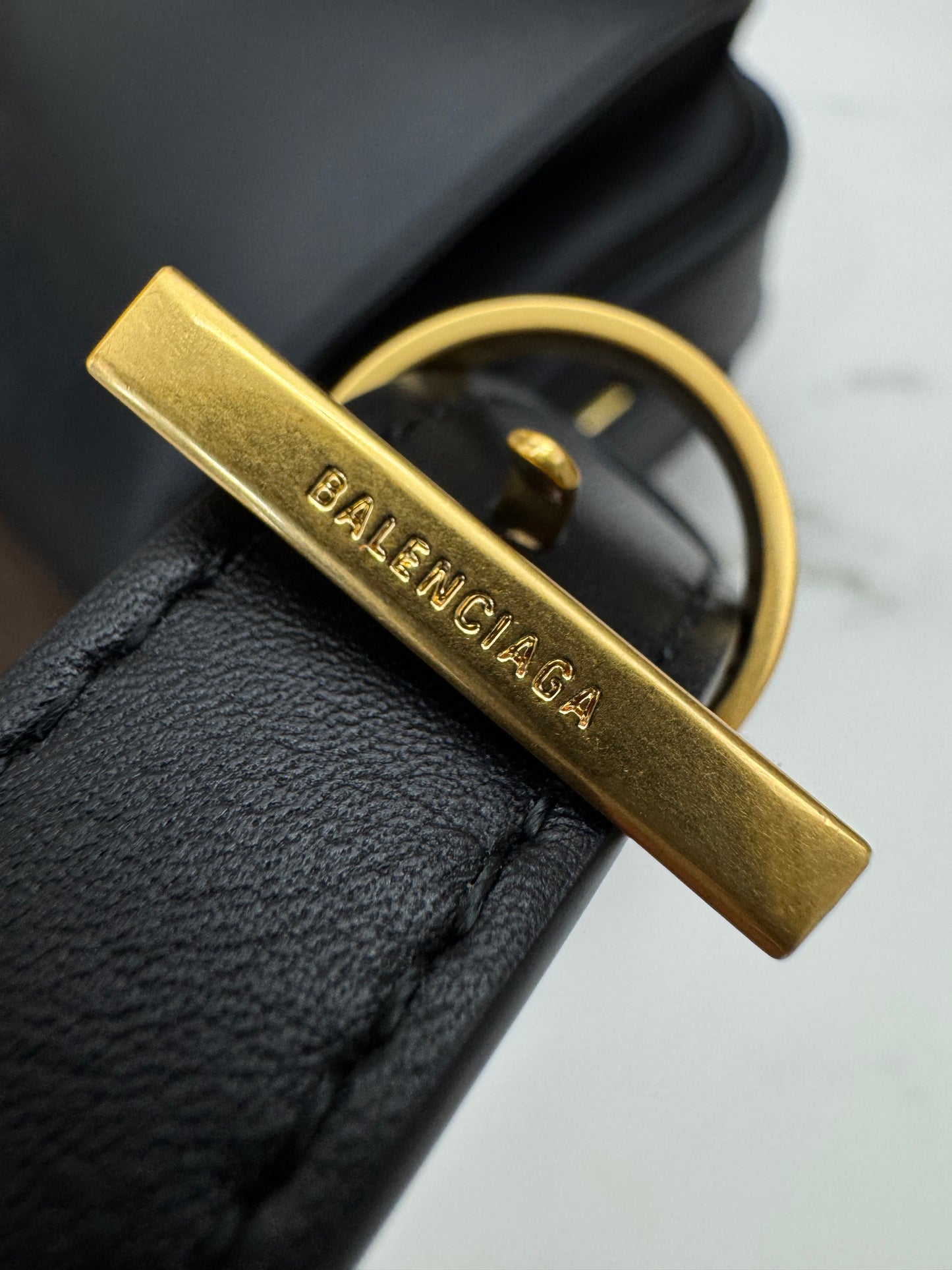BALENCIAGA Le 7 Hobo