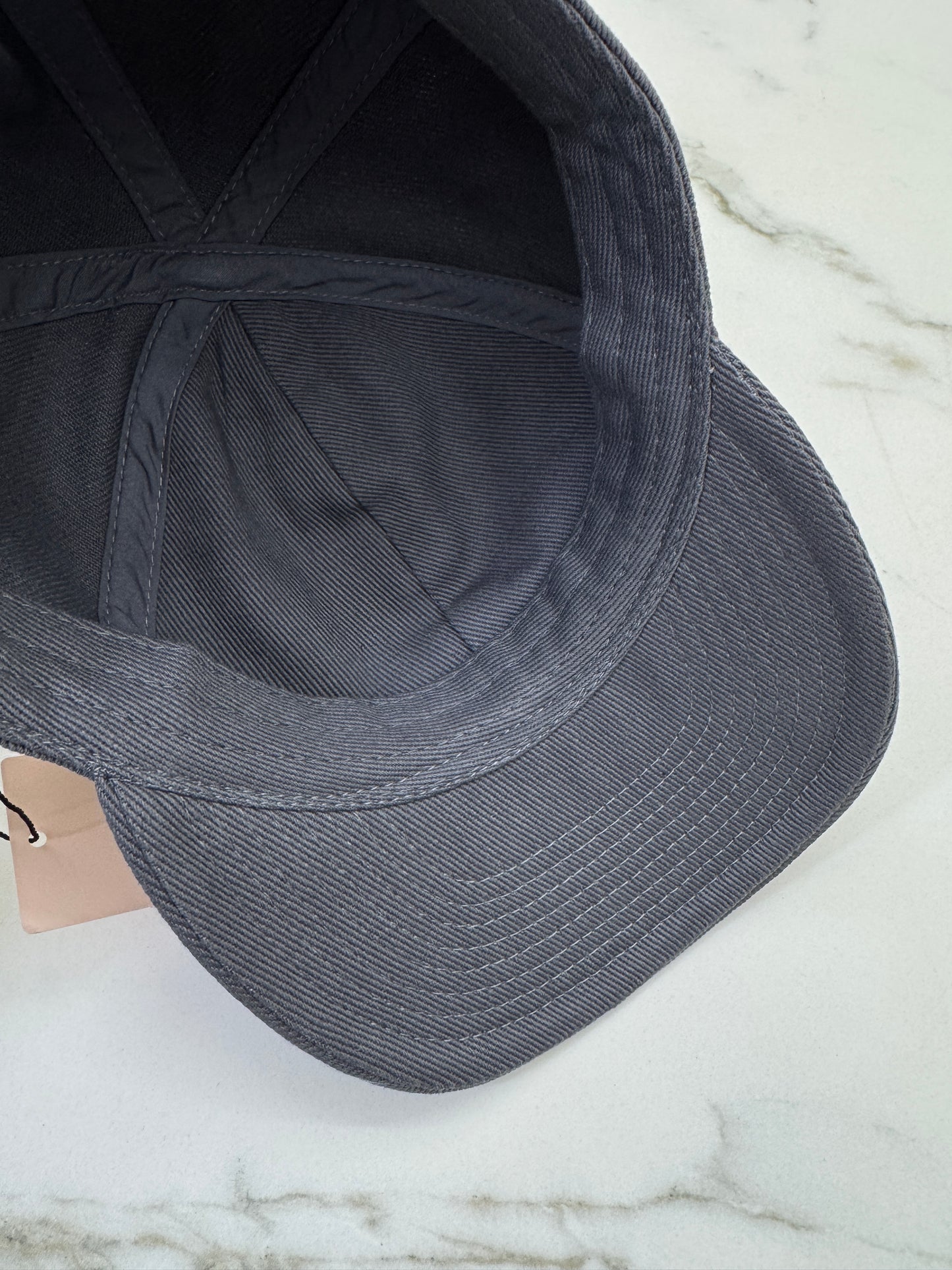 MIU MIU 深灰色 索繩鴨舌帽