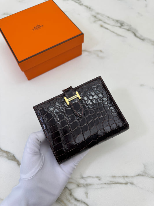 HERMES Bearn Wallet 亮面灣鱷 巧克力色 金扣 Porosus Crocodile Chocolate GHW